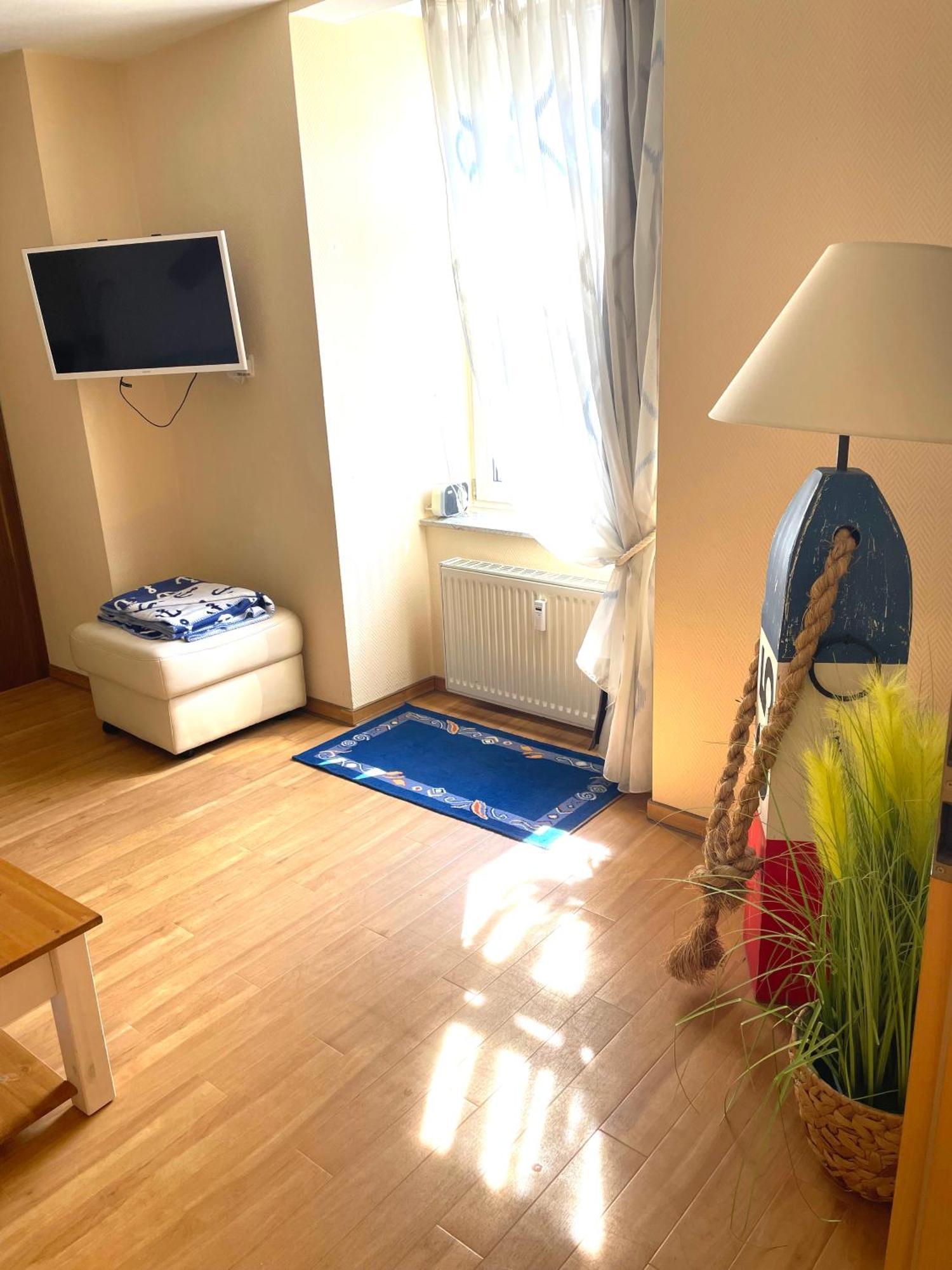 Ostseewind - In Der Strandstrasse-Fuehrt Zur Seebruecke Kühlungsborn Dış mekan fotoğraf